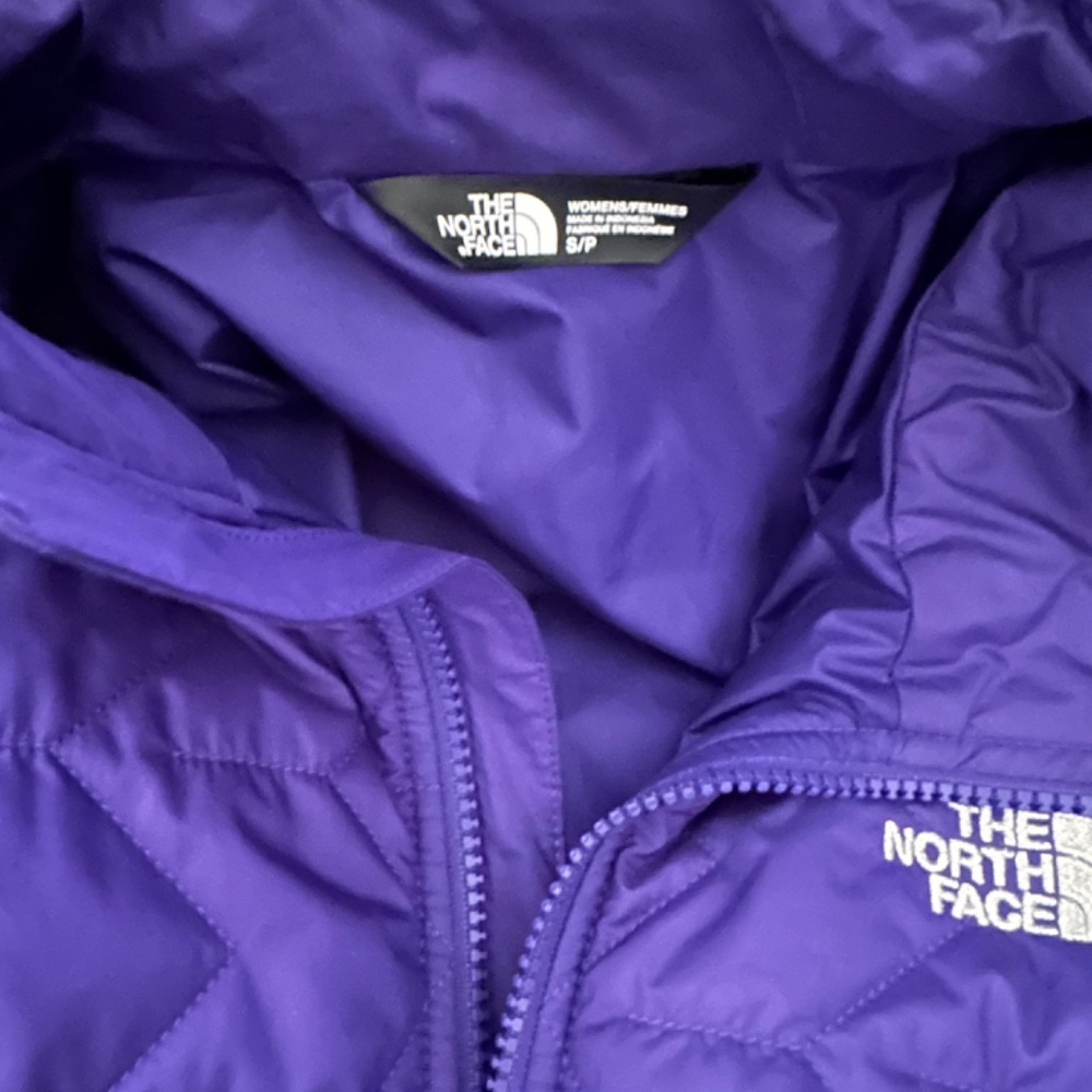 NORTH FACE Jacket - Picture 2 of 2